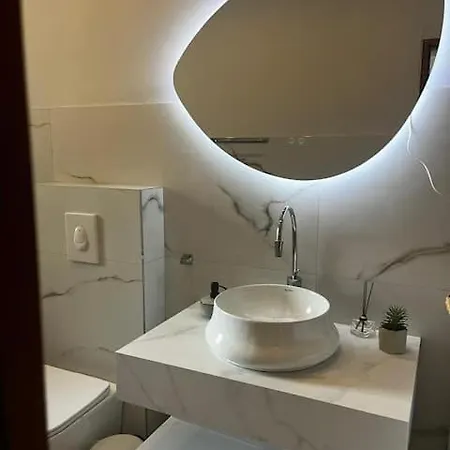 Sol Heart Of Blloku Appartamento Tirana