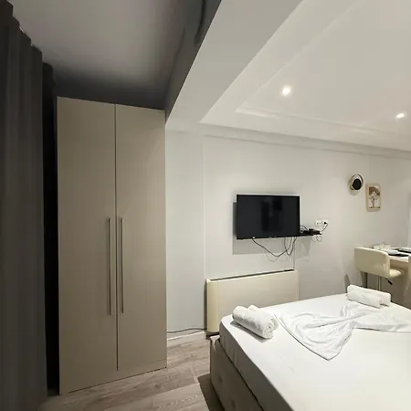 Sol Heart Of Blloku Appartamento Tirana