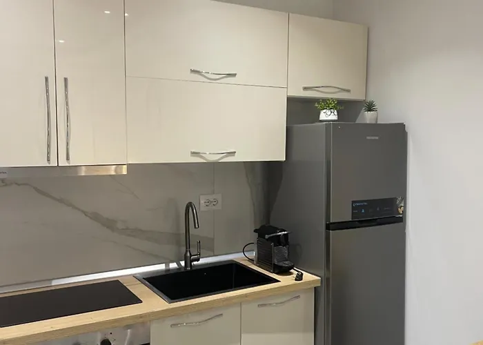 Sol Heart Of Blloku * Tirana